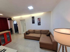 Apartment for rent for up to 8 person in Batumi Center